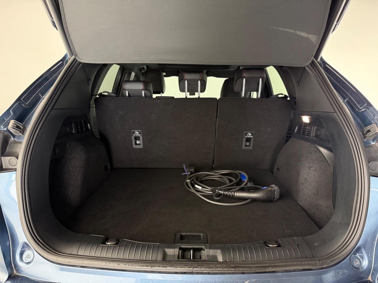 Ford Kuga thumbnail Boot