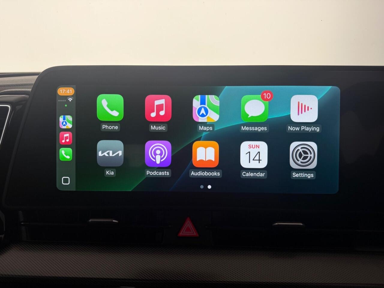 Kia Sportage thumbnail Infotainment System