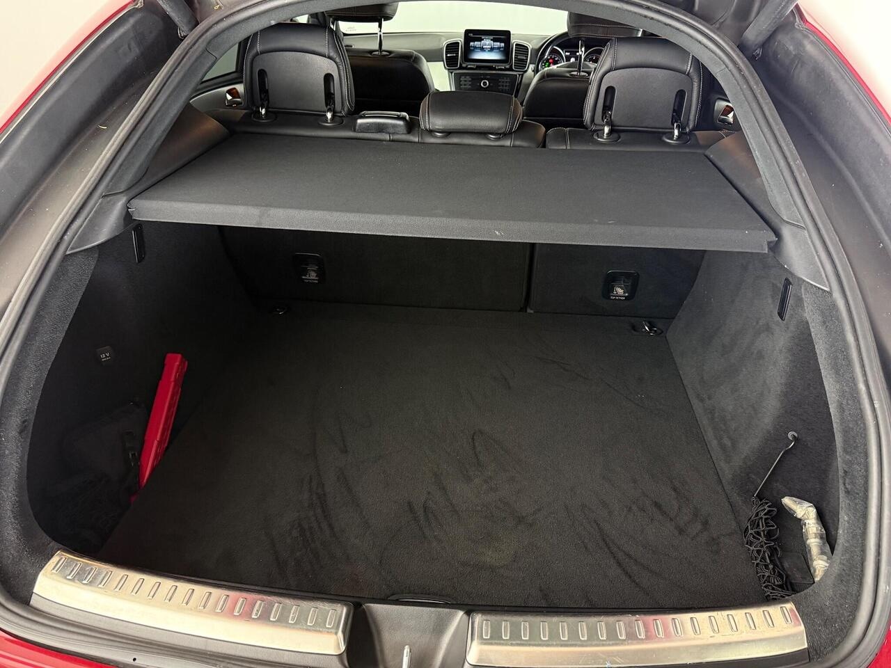 Mercedes-Benz GLE thumbnail Boot