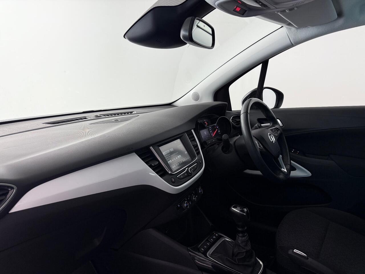 Vauxhall Crossland thumbnail Interior Front