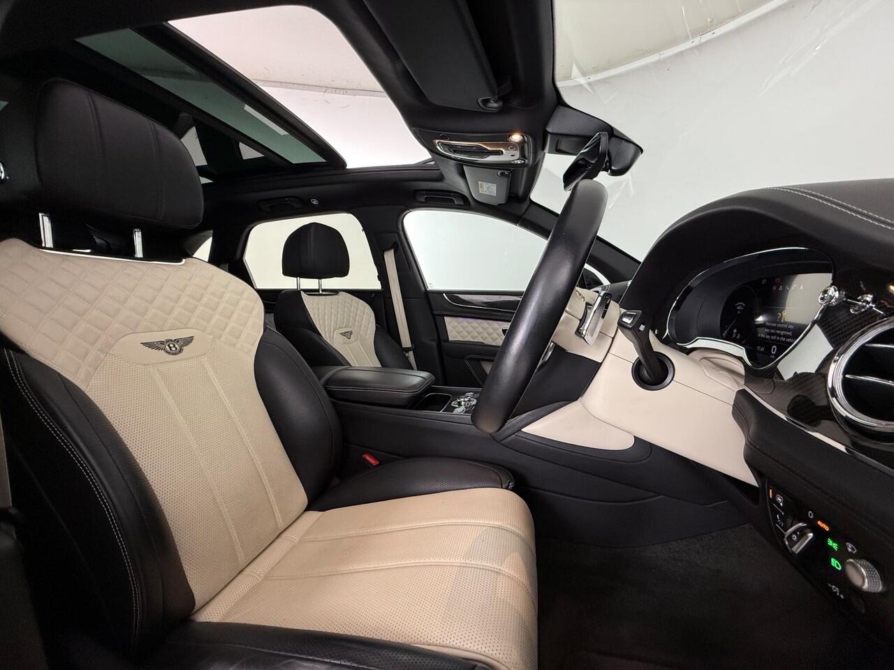 Bentley Bentayga thumbnail Seat Driver
