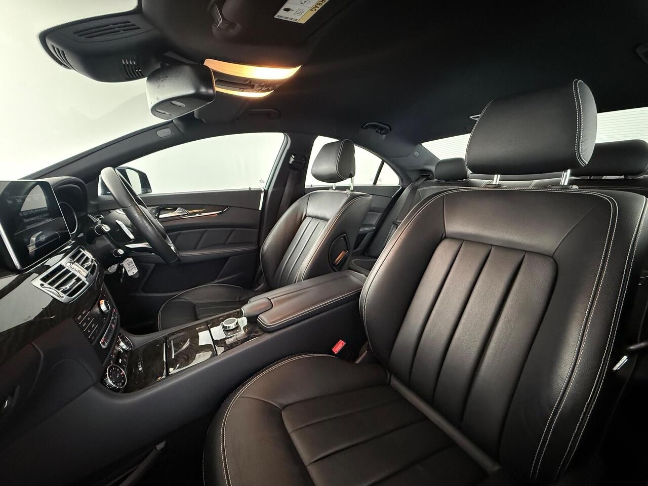 Mercedes-Benz CLS thumbnail Seat Front Passenger