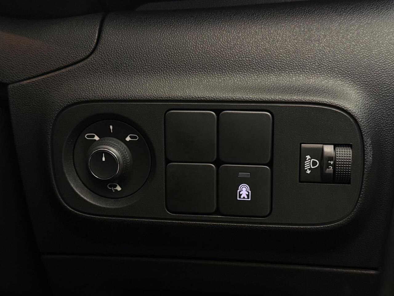 Citroen C3 thumbnail Misc Controls