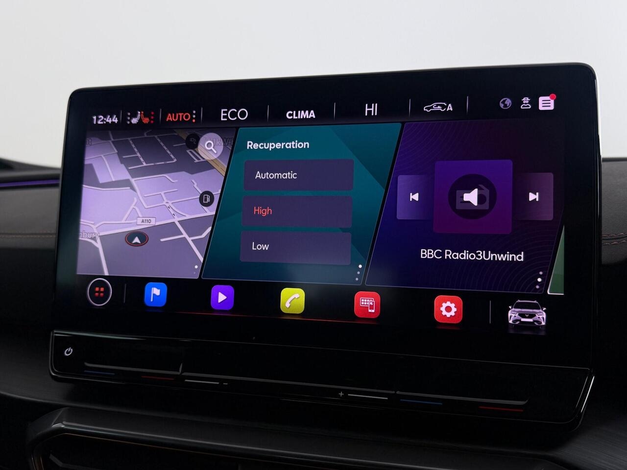 CUPRA Formentor thumbnail Infotainment System