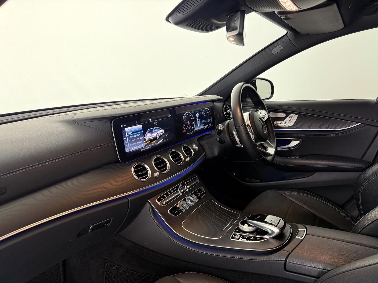 Mercedes-Benz E Class thumbnail Interior Front