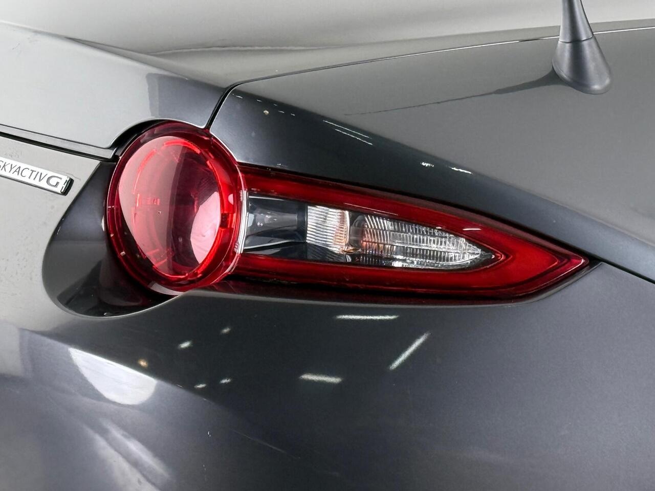 Mazda MX-5 thumbnail Lights Rear