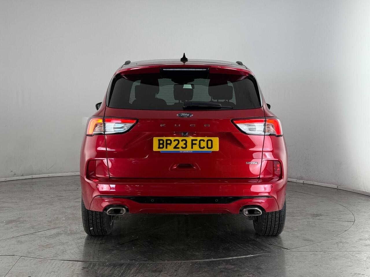 Ford Kuga thumbnail Rear