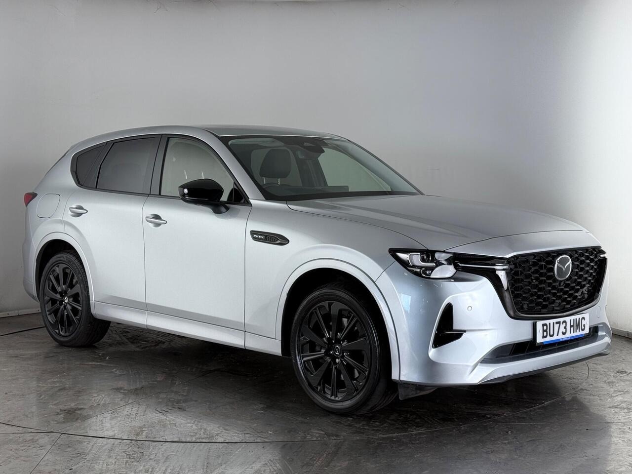 Mazda CX-60 thumbnail Front Right