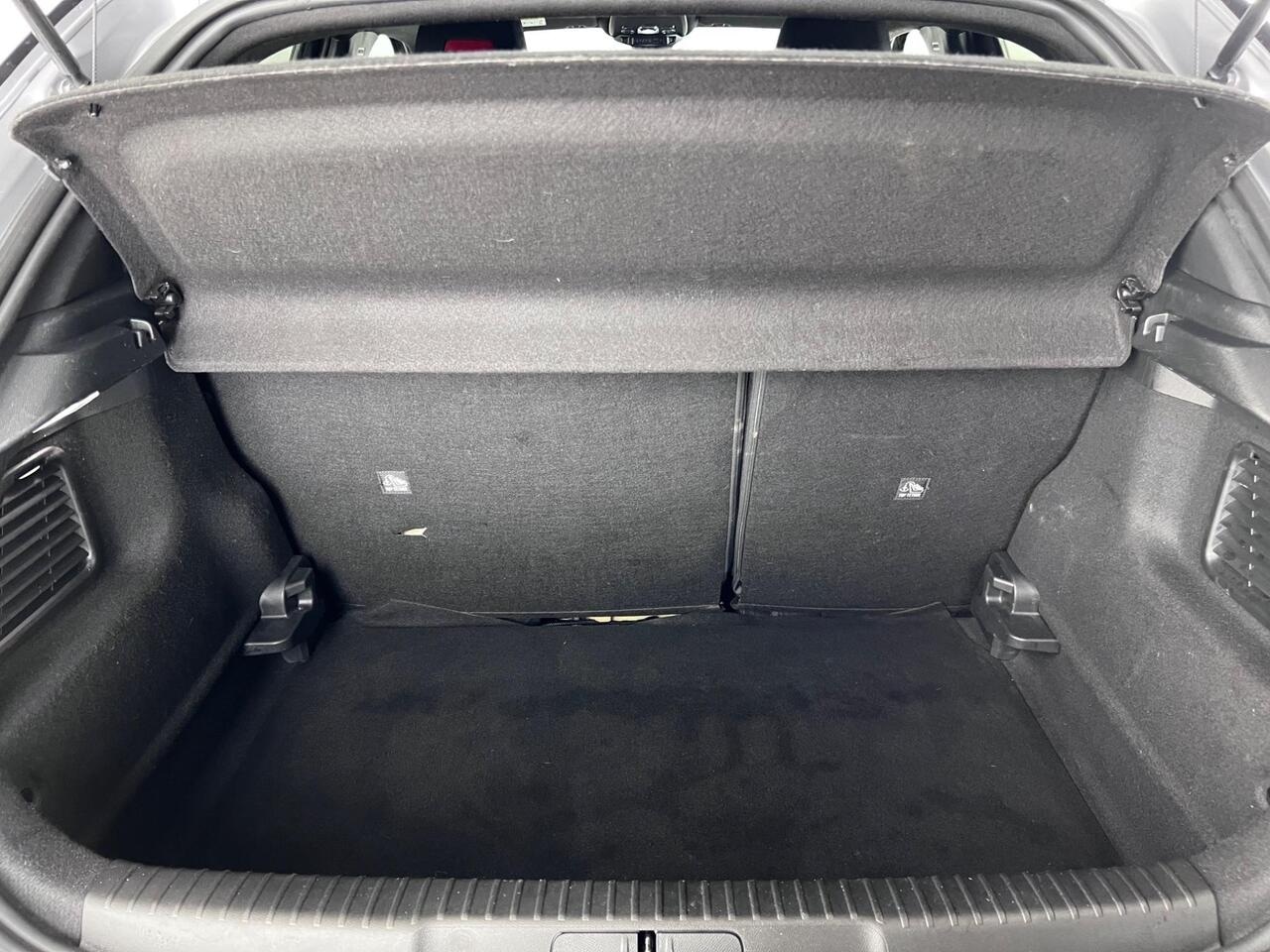 Vauxhall Mokka thumbnail Boot