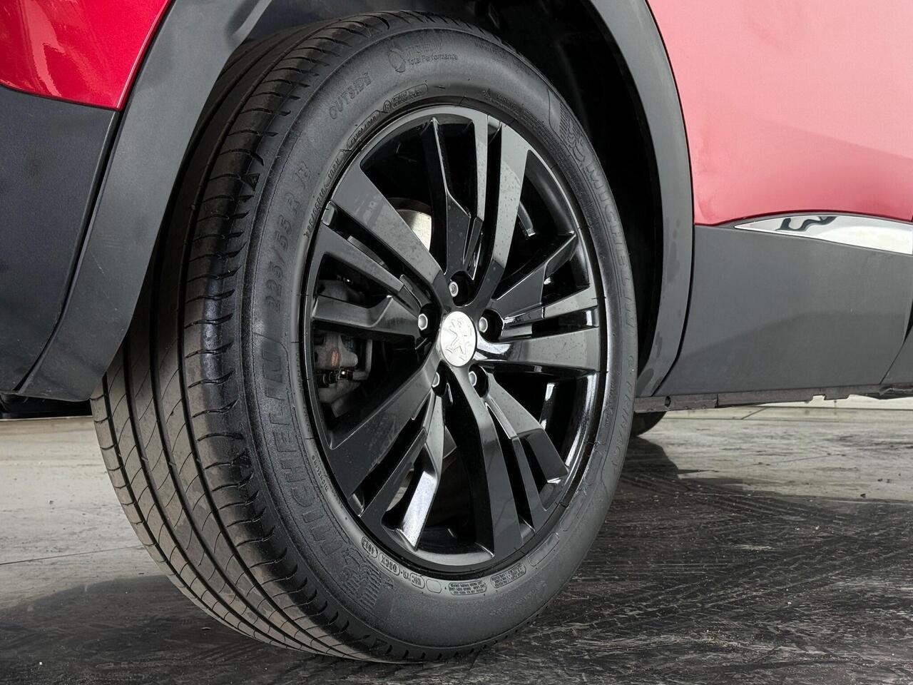 Peugeot 3008 thumbnail Wheel