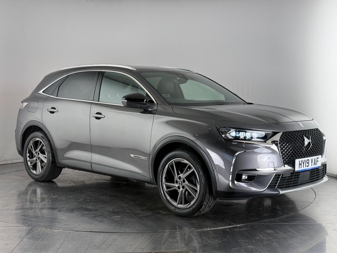 DS AUTOMOBILES DS 7 CROSSBACK thumbnail Front Right