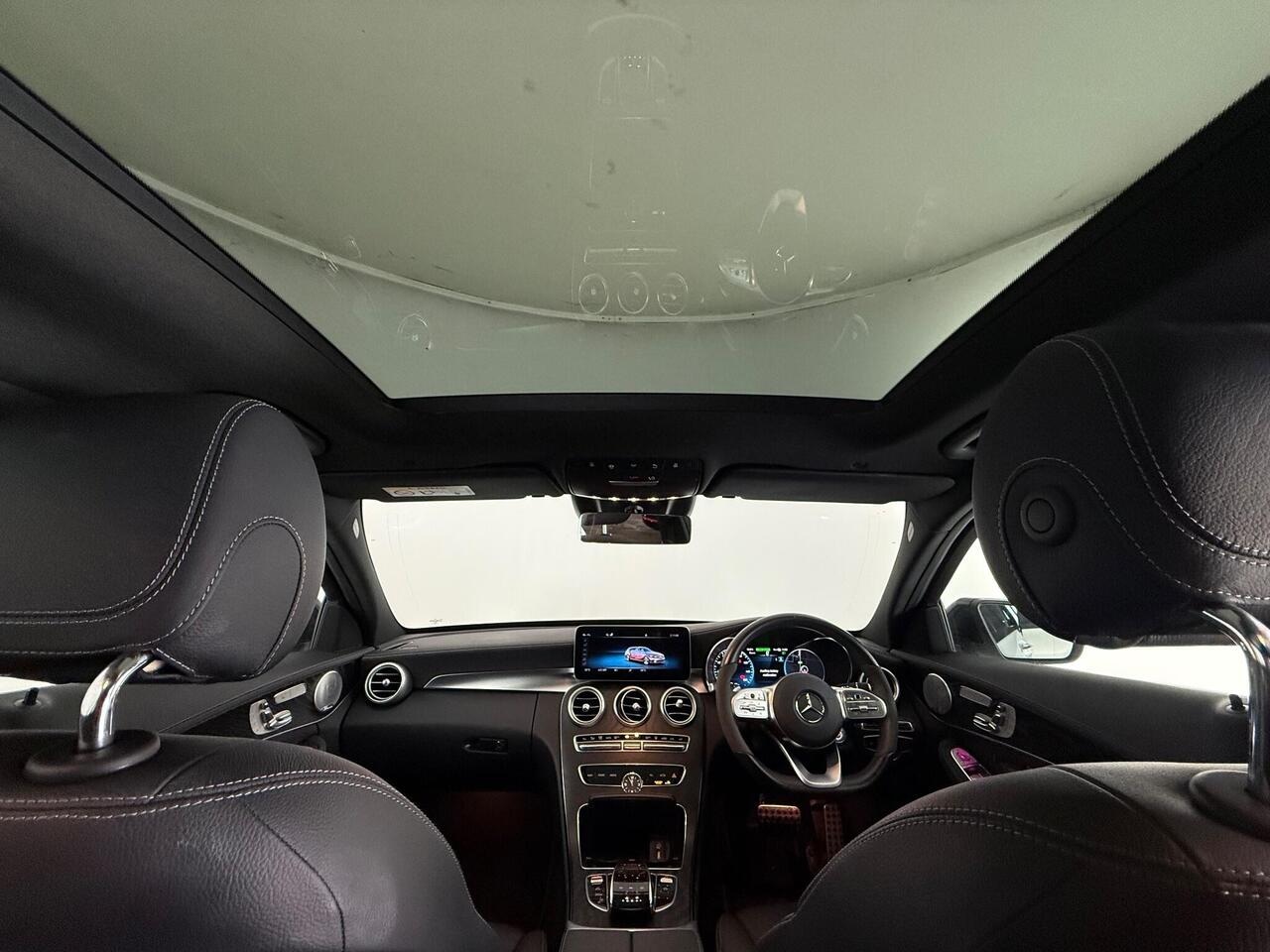 Mercedes-Benz C Class thumbnail Interior Front