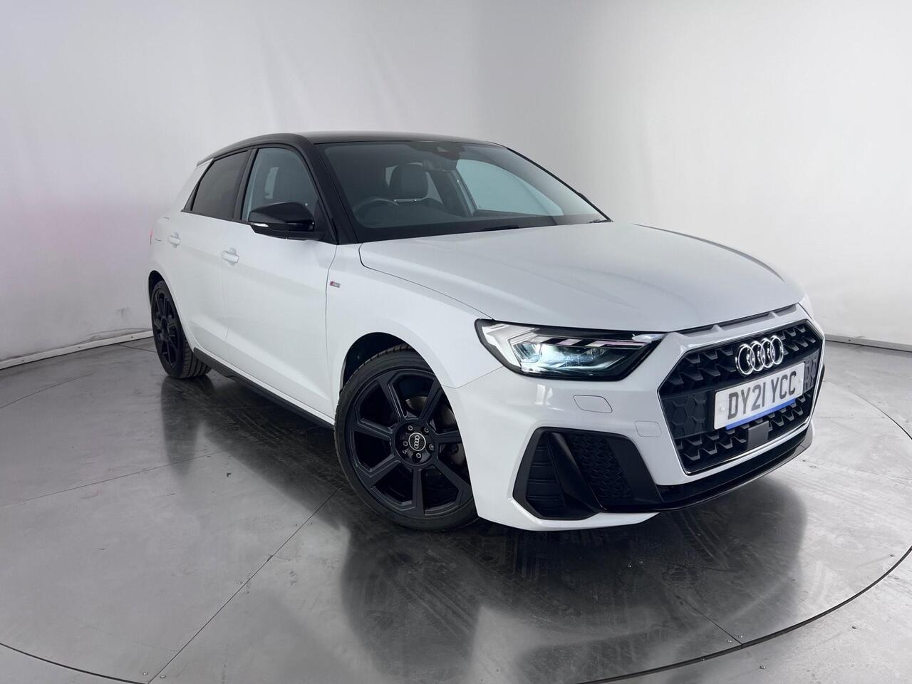 Audi A1 thumbnail Front Right