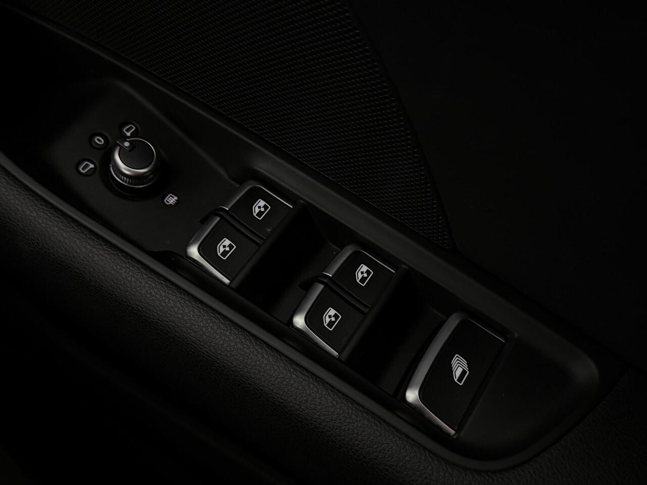 Audi A3 Cabriolet thumbnail Misc Controls