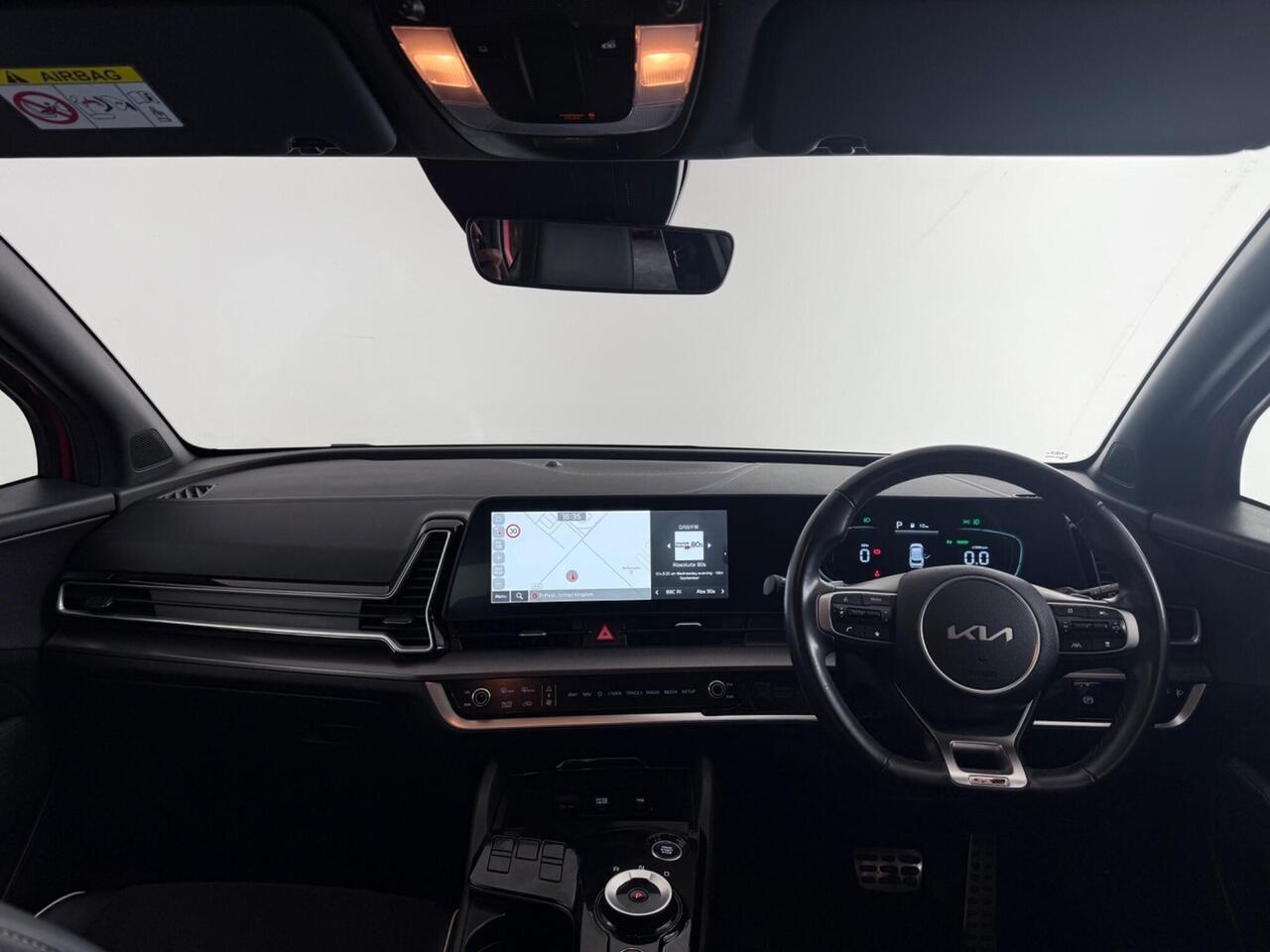 Kia Sportage thumbnail Interior Front