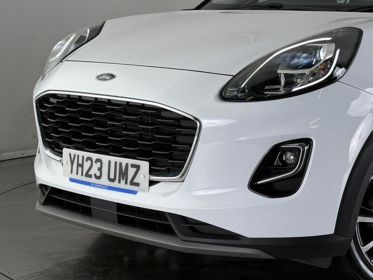 Ford Puma thumbnail Lights Front