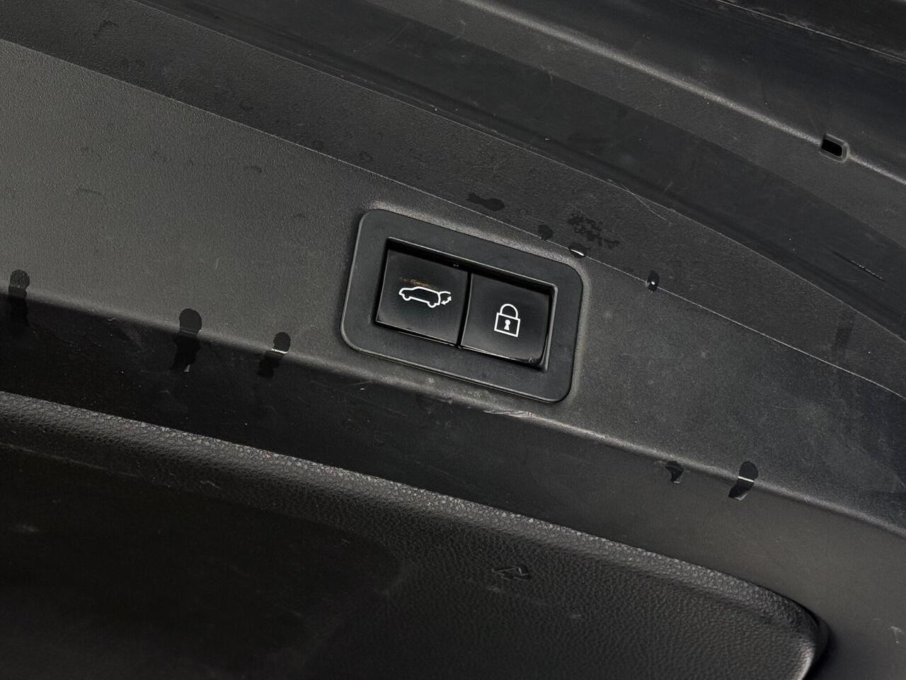 Toyota Corolla thumbnail Misc Controls