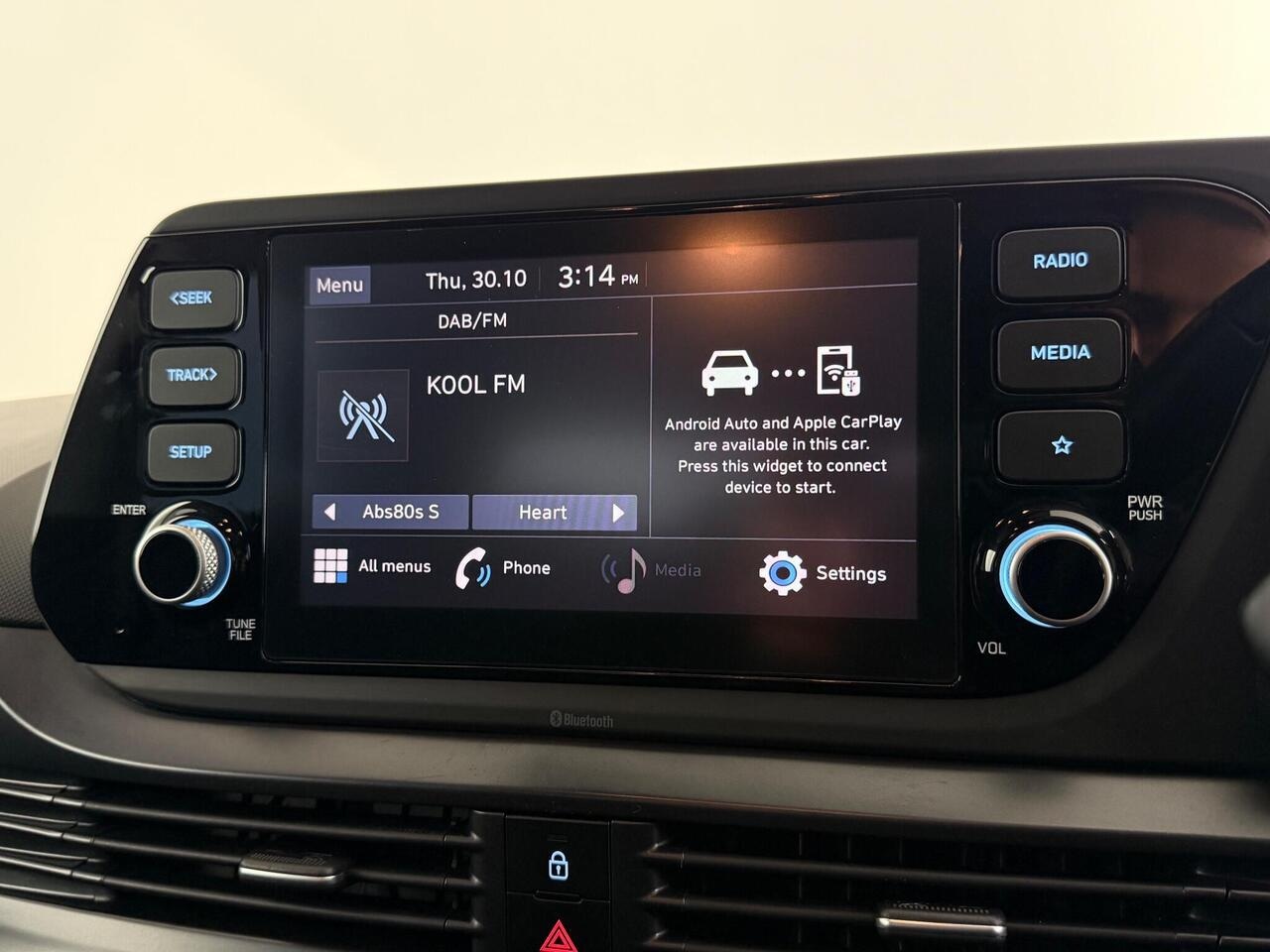 Hyundai i20 thumbnail Infotainment System