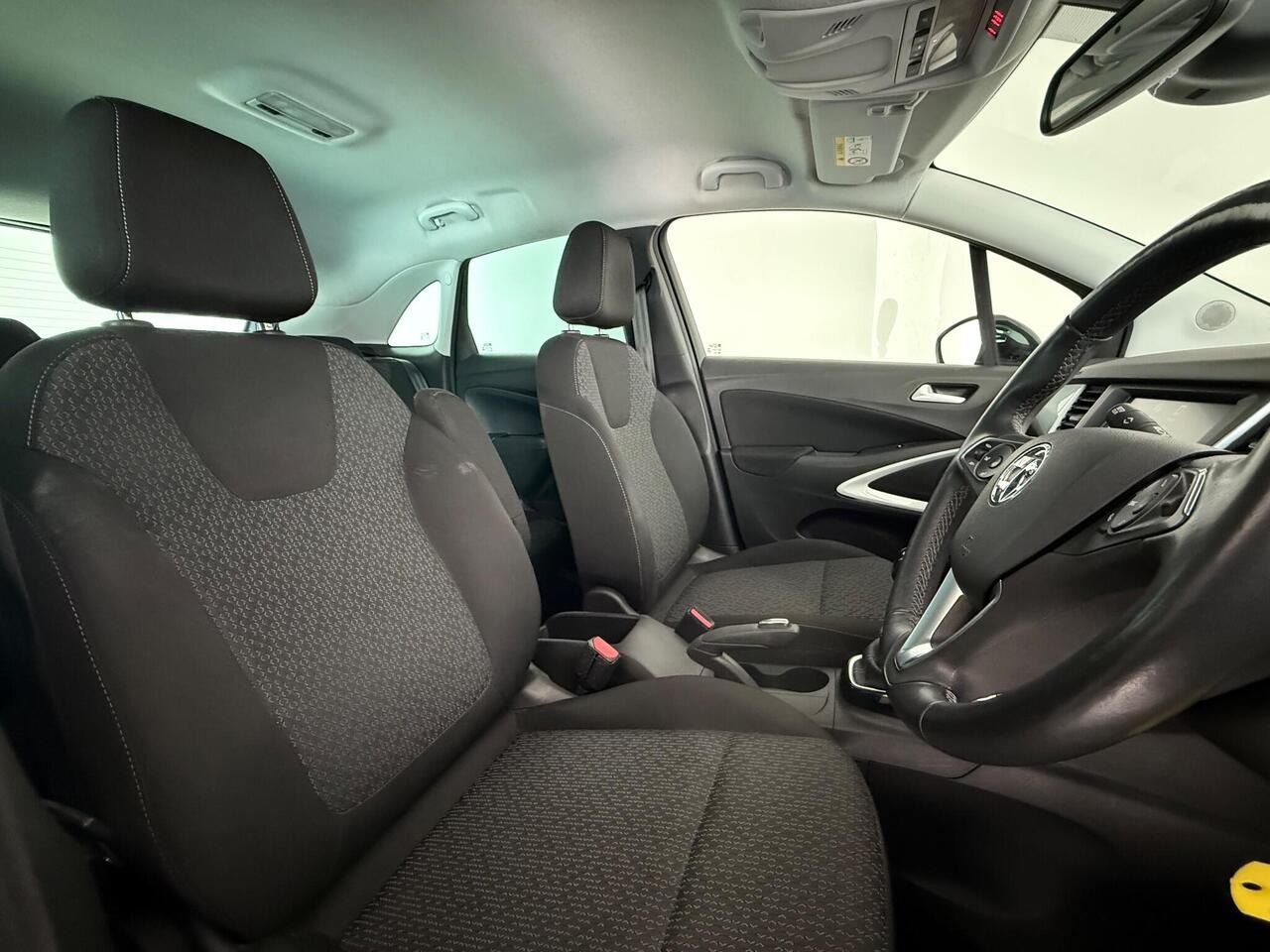 Vauxhall Crossland thumbnail Seat Driver