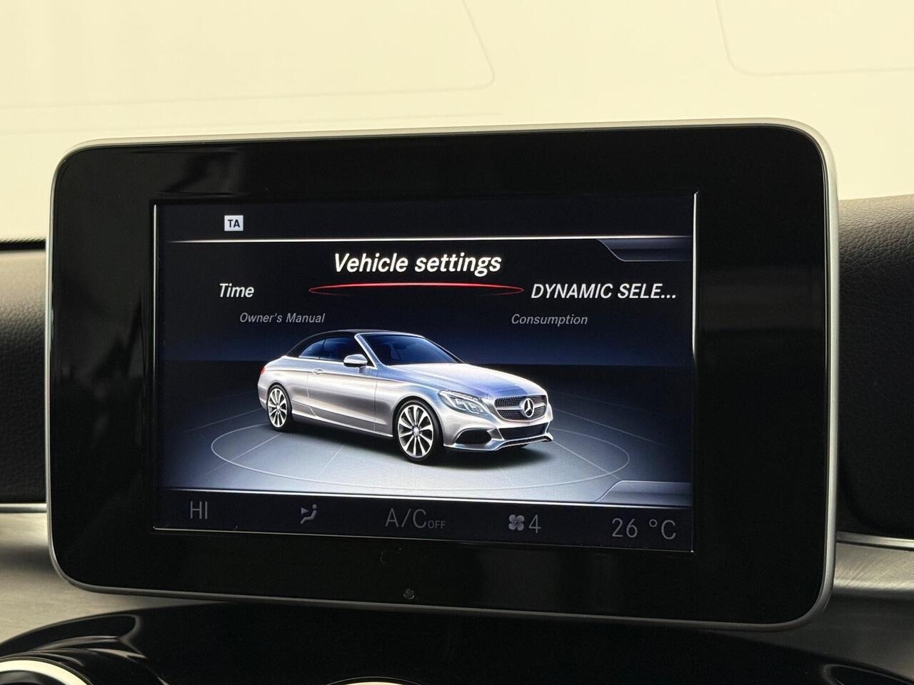 Mercedes-Benz C Class thumbnail Infotainment System
