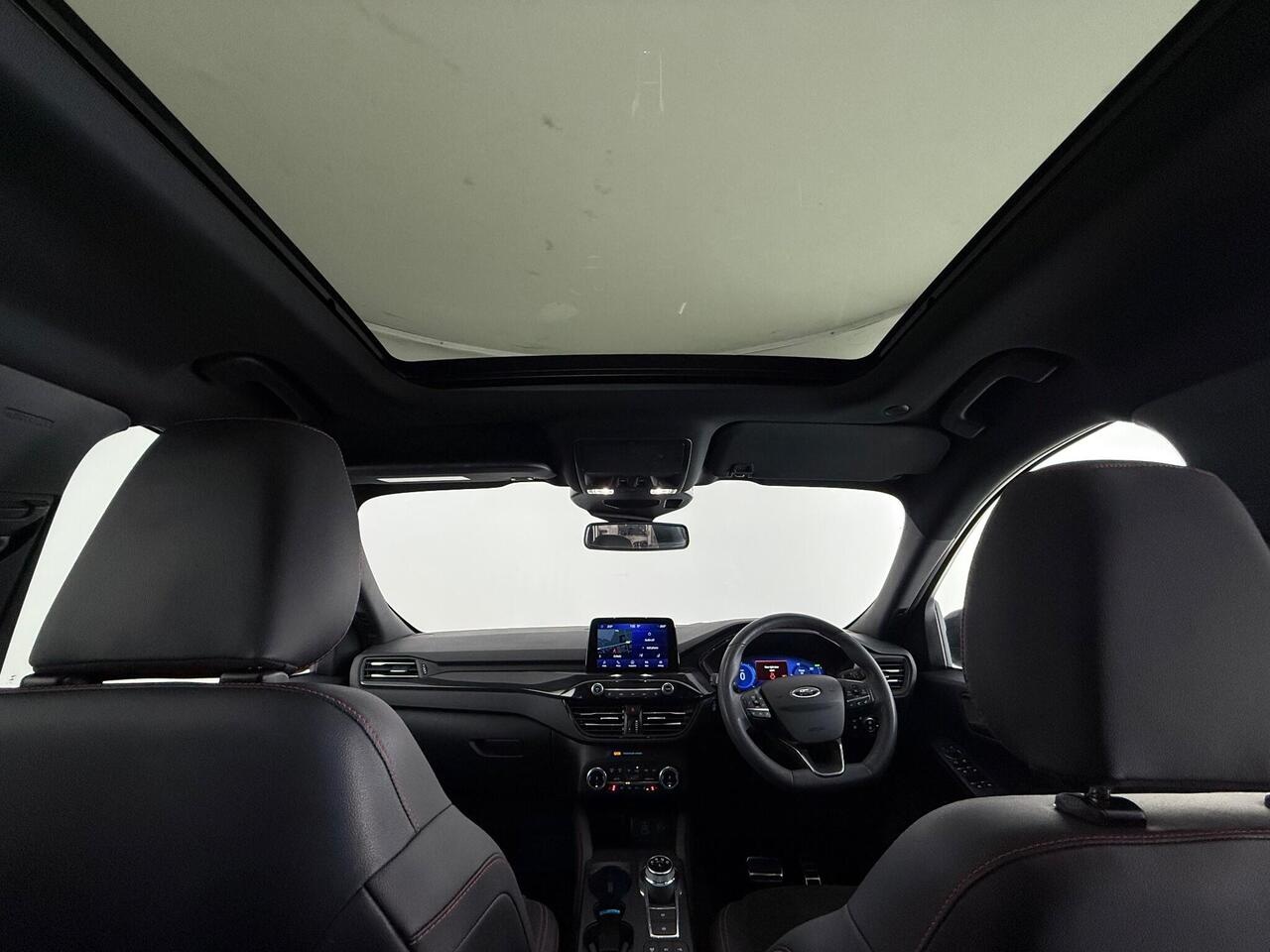 Ford Kuga thumbnail Interior Front