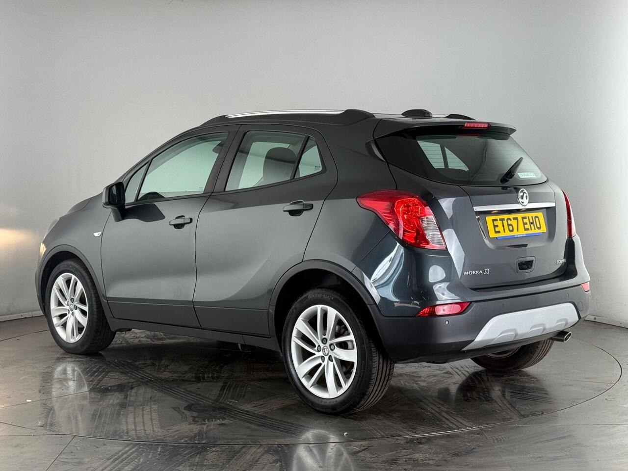 Vauxhall Mokka X thumbnail Rear Left