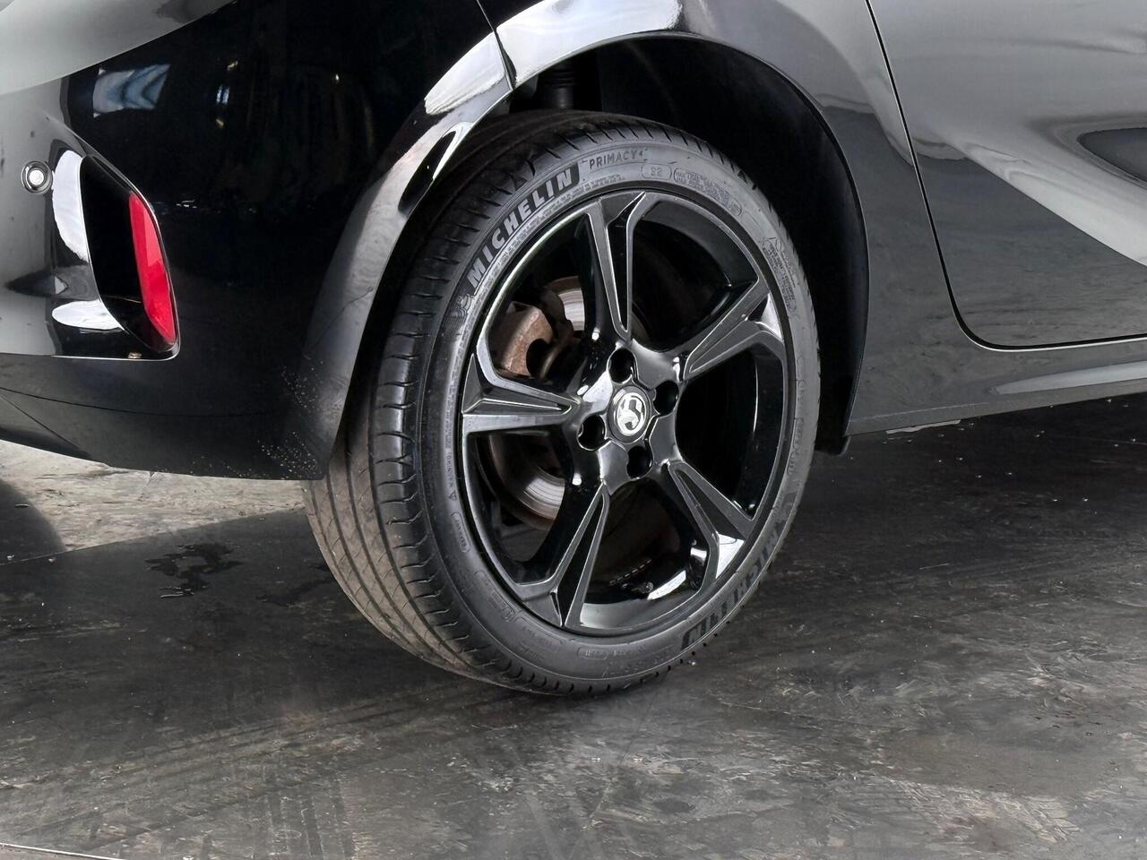 Vauxhall Corsa thumbnail Wheel