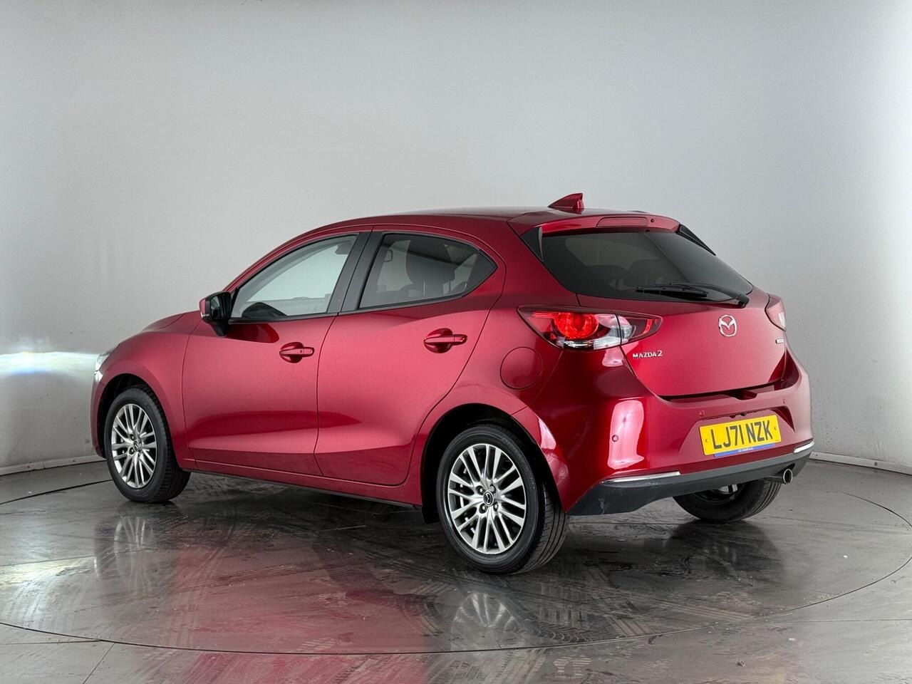 Mazda Mazda2 thumbnail Rear Left
