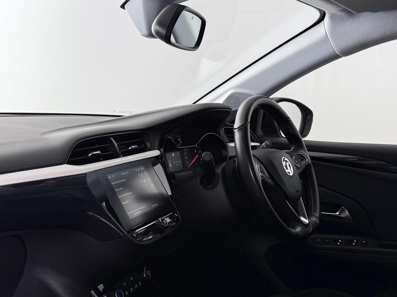 Vauxhall Corsa thumbnail Interior Front