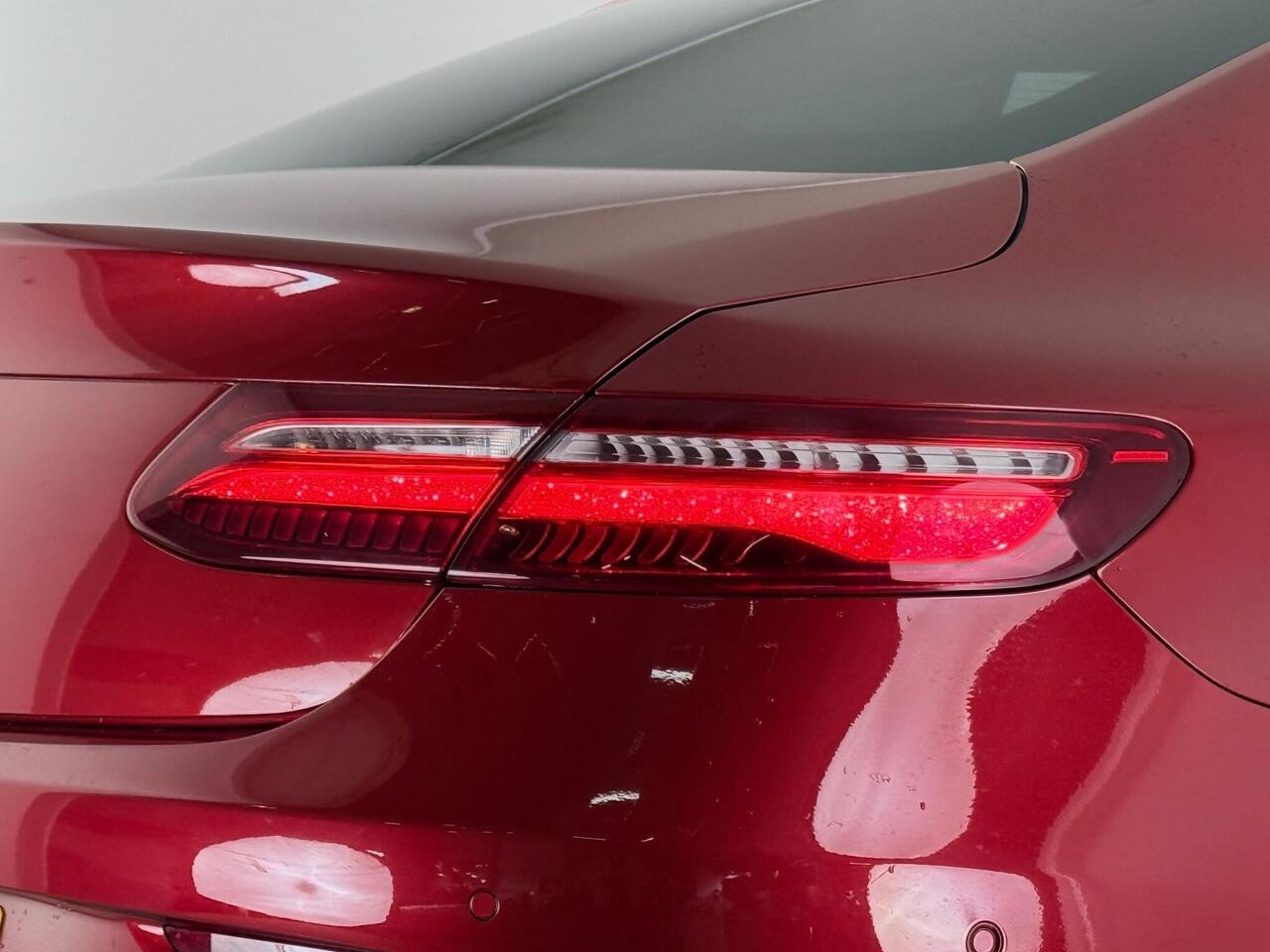 Mercedes-Benz E Class thumbnail Inconclusive