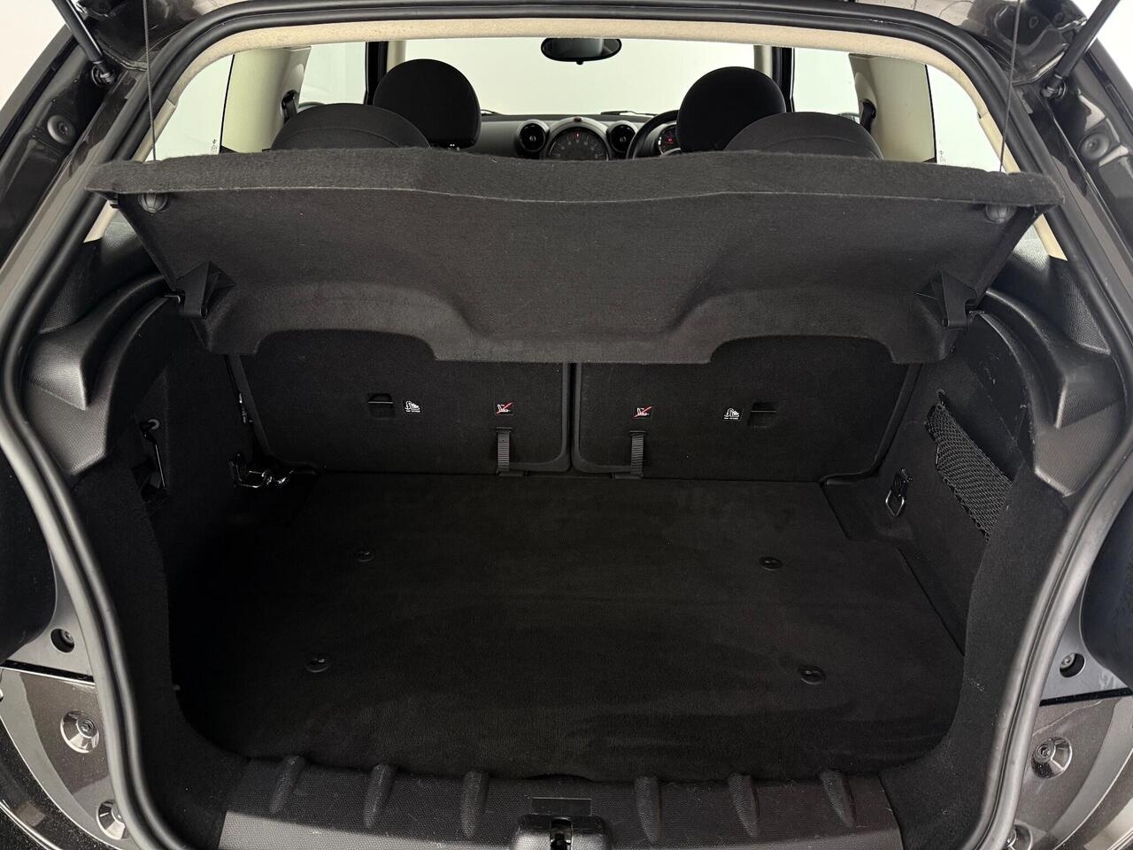 MINI Paceman thumbnail Boot