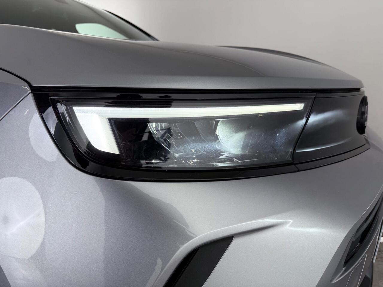 Vauxhall Mokka thumbnail Lights Front