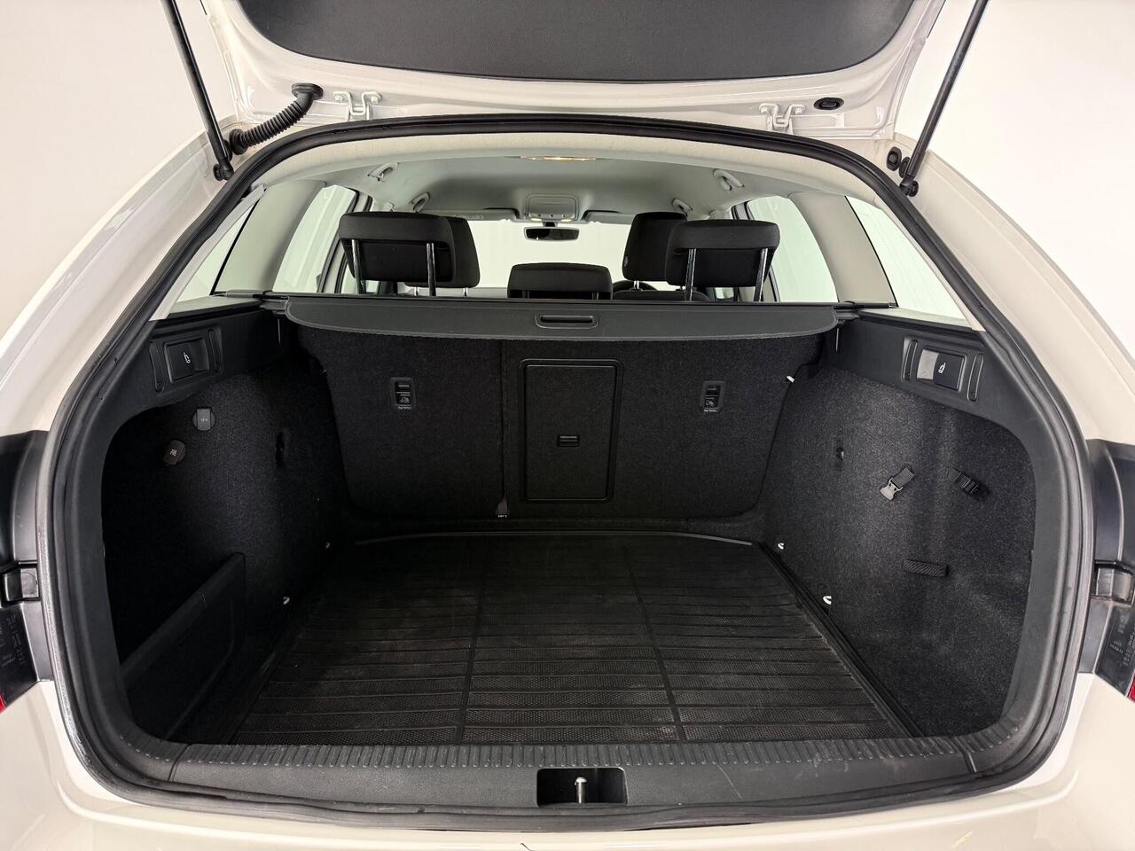 Skoda Octavia thumbnail Boot