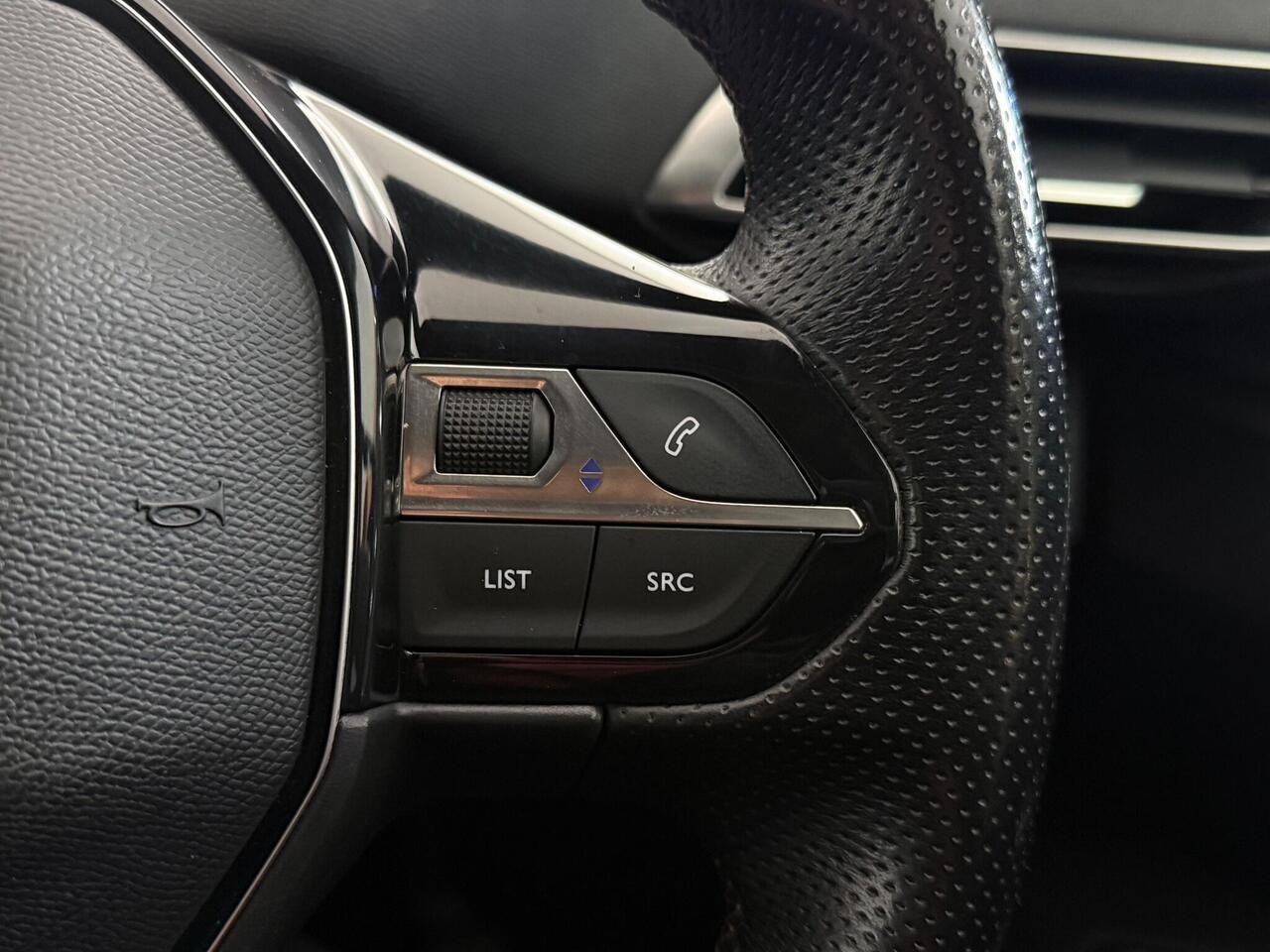 Peugeot 3008 thumbnail Misc Controls