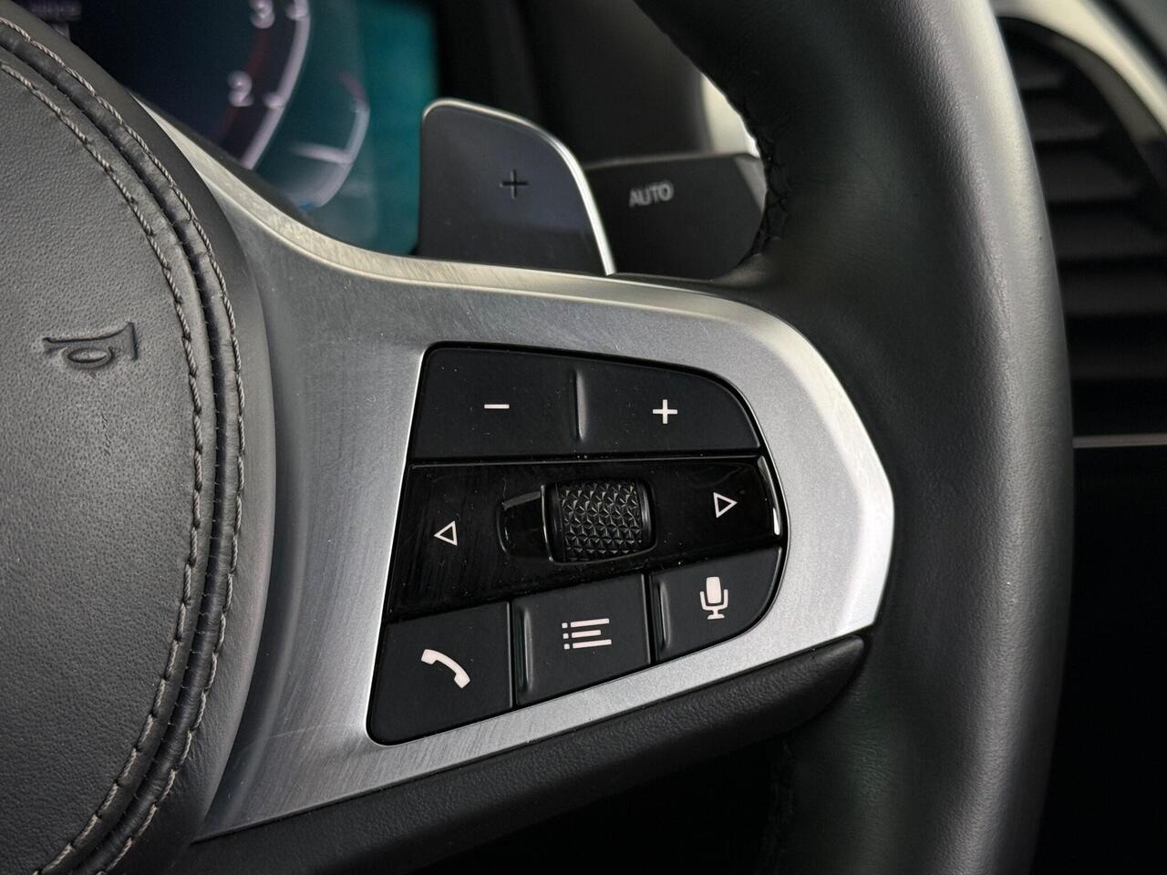 BMW 8 Series thumbnail Misc Controls