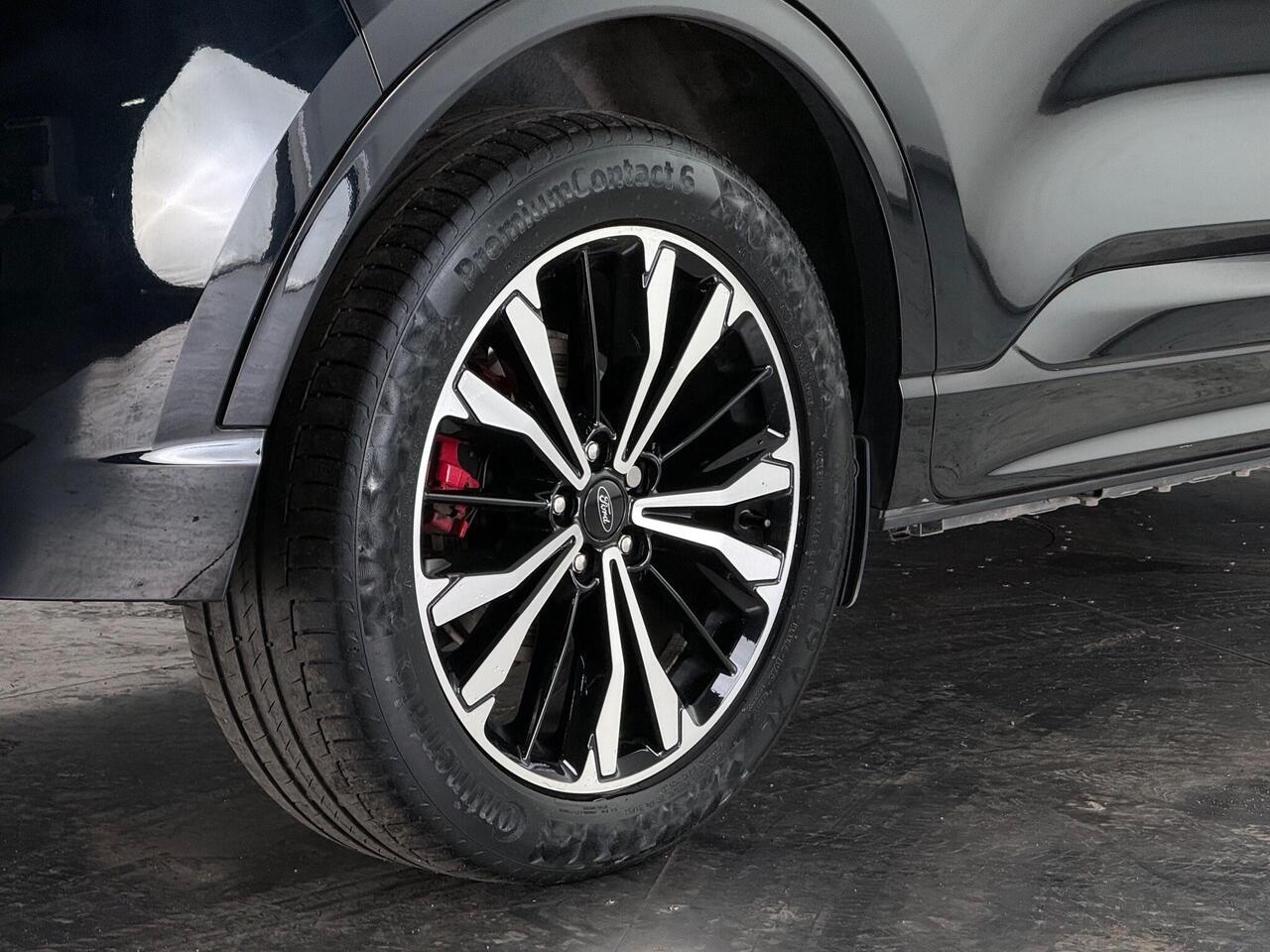Ford Kuga thumbnail Wheel