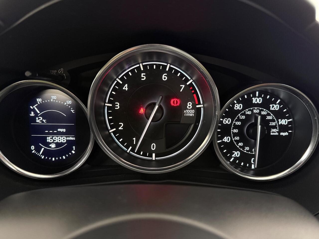 Mazda MX-5 thumbnail Driver Instruments