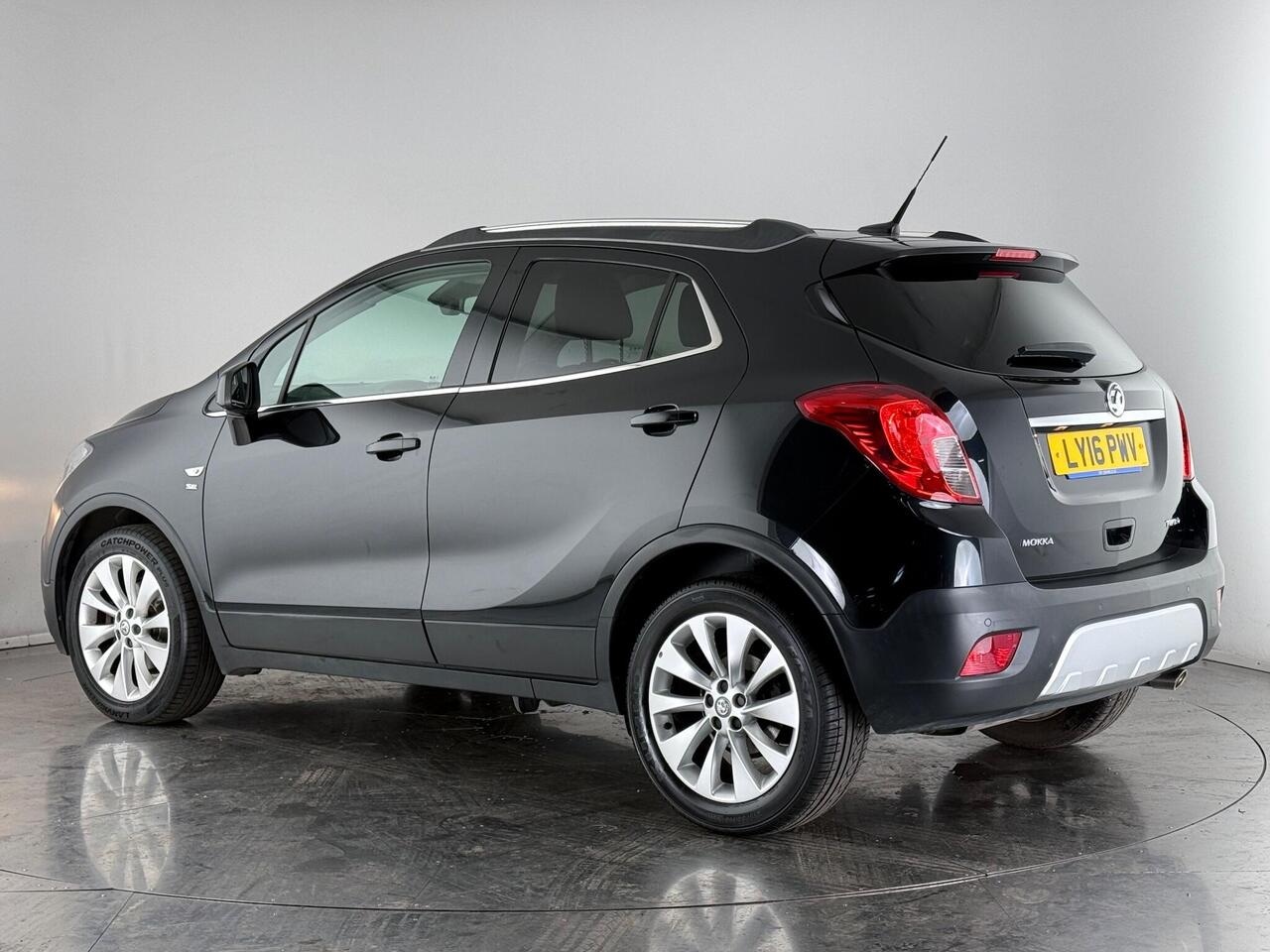 Vauxhall Mokka thumbnail Rear Left