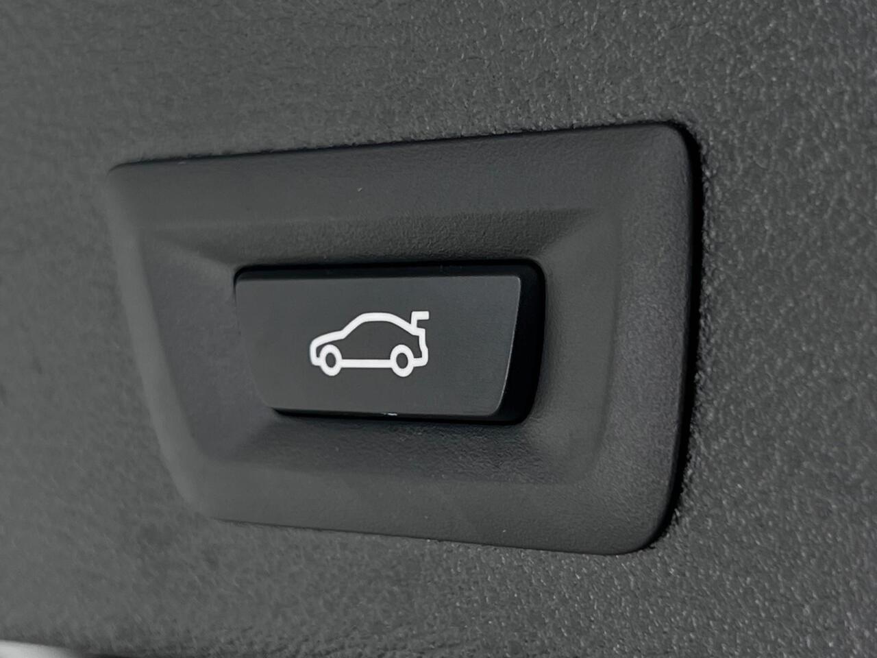 BMW X3 thumbnail Misc Controls
