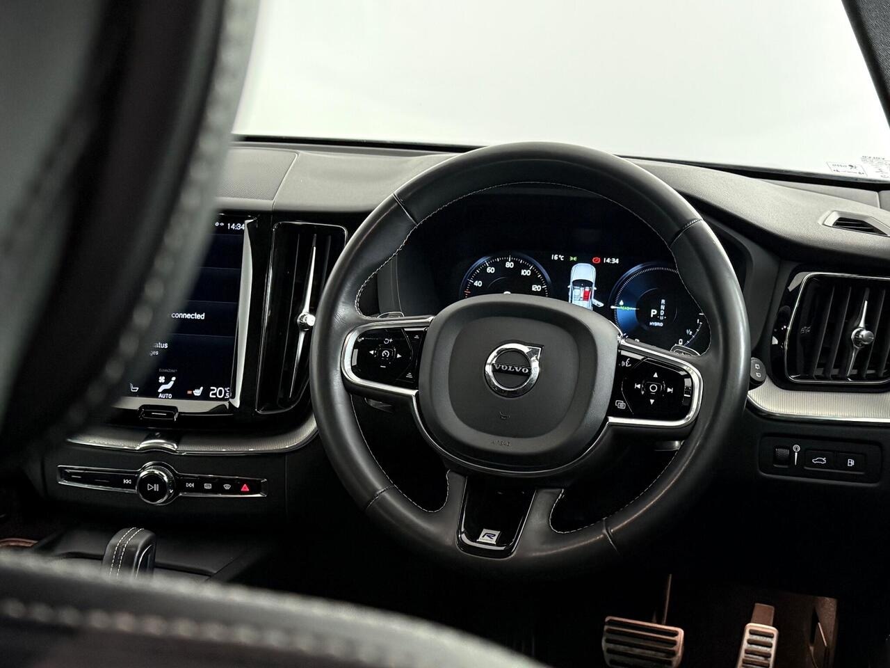 Volvo XC60 thumbnail Steering Wheel