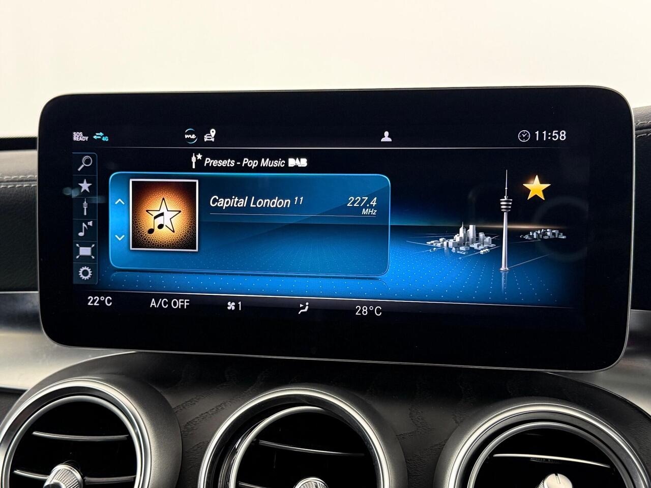 Mercedes-Benz C Class thumbnail Infotainment System