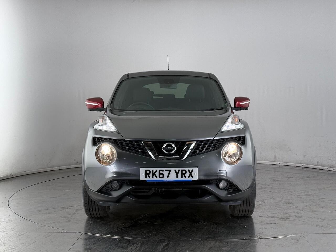 Nissan Juke thumbnail Front