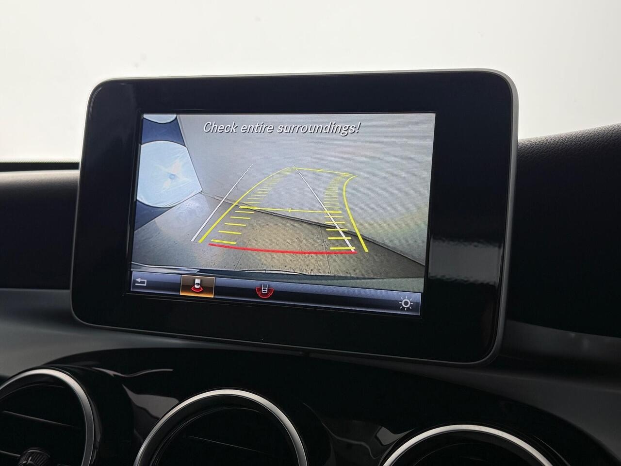 Mercedes-Benz GLC thumbnail Infotainment System