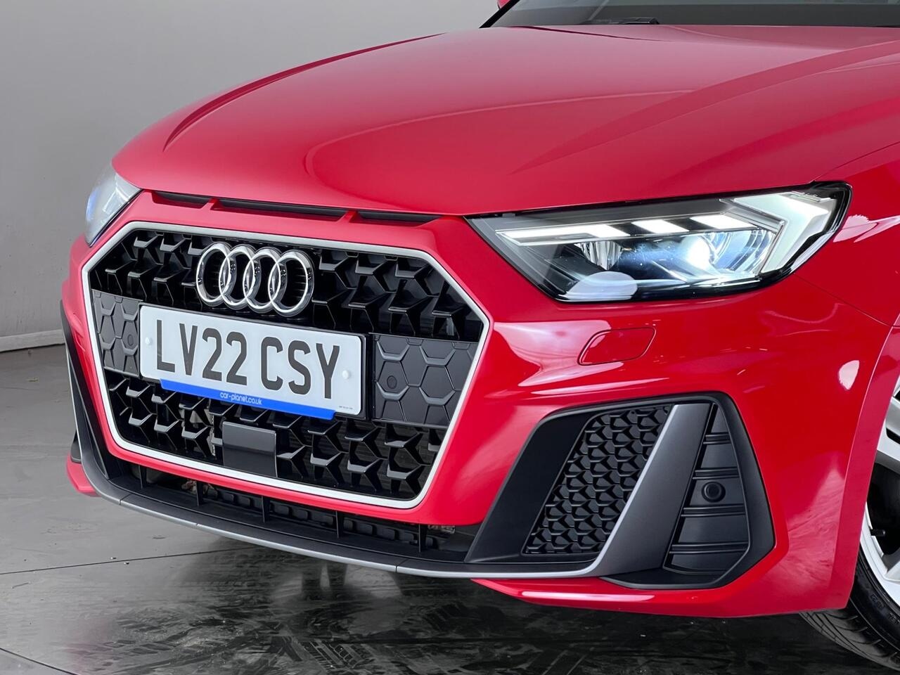 Audi A1 thumbnail Lights Front