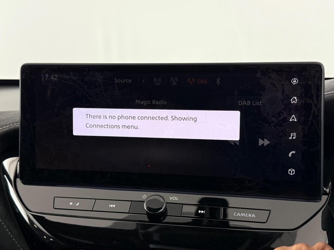 Nissan Juke thumbnail Infotainment System