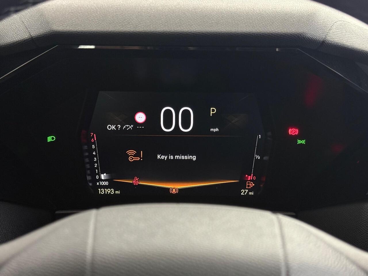 DS AUTOMOBILES DS 4 thumbnail Driver Instruments