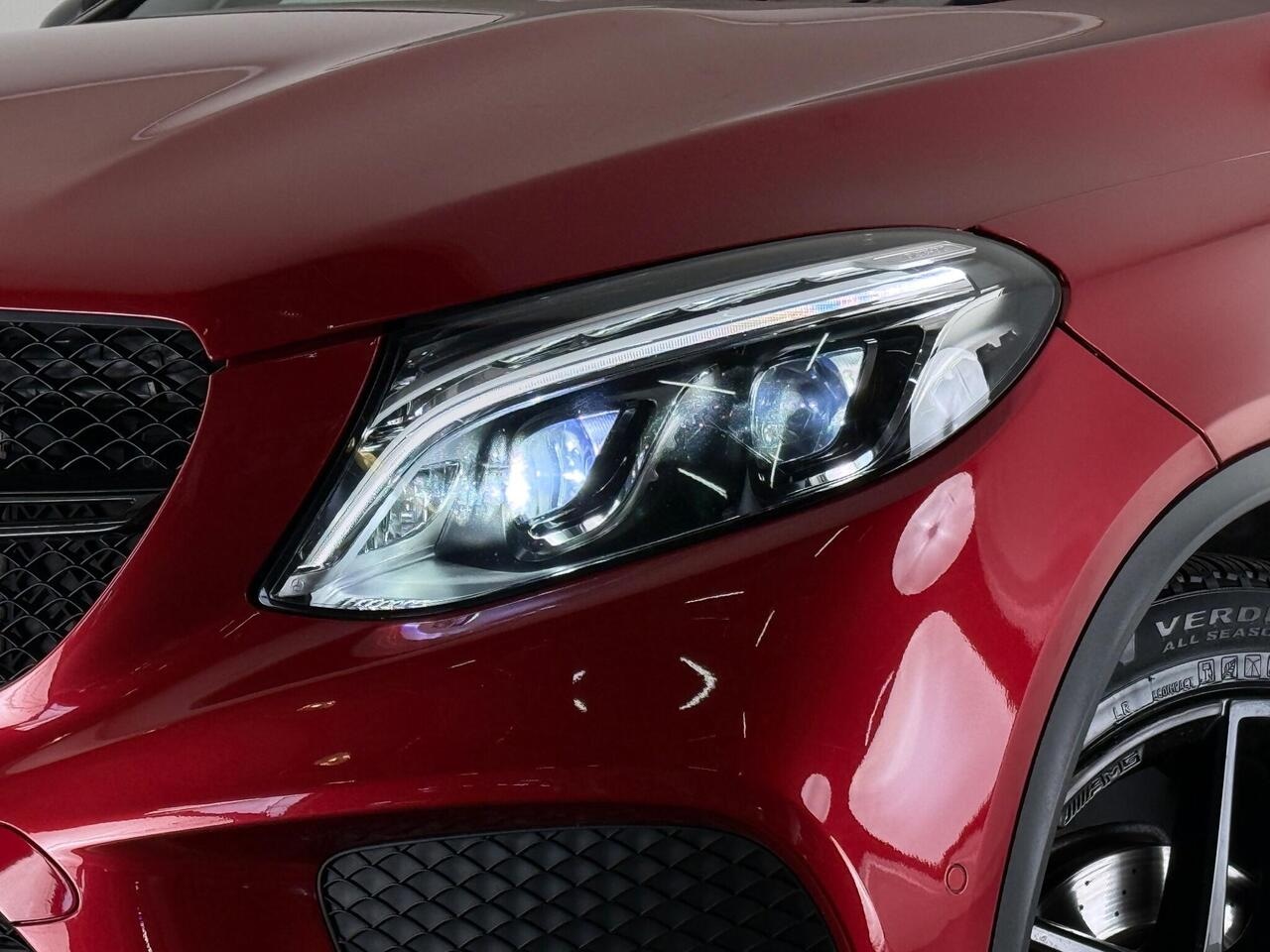 Mercedes-Benz GLE thumbnail Lights Front