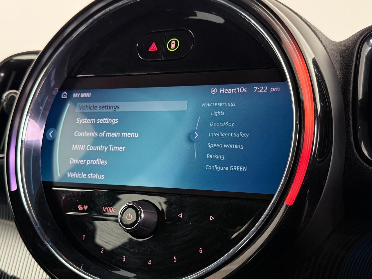 MINI Countryman thumbnail Inconclusive