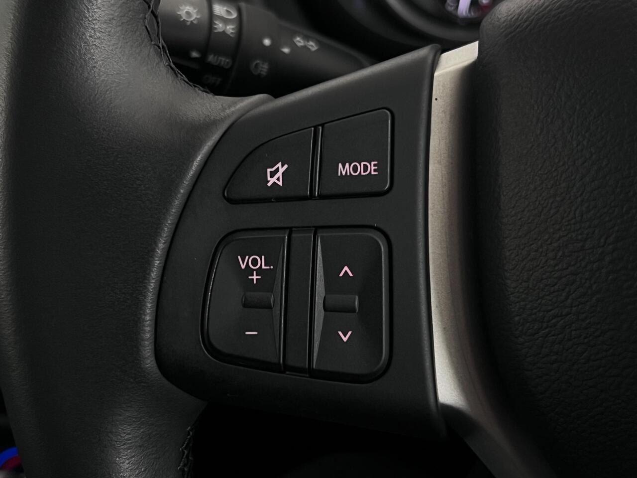 Suzuki S-Cross thumbnail Misc Controls
