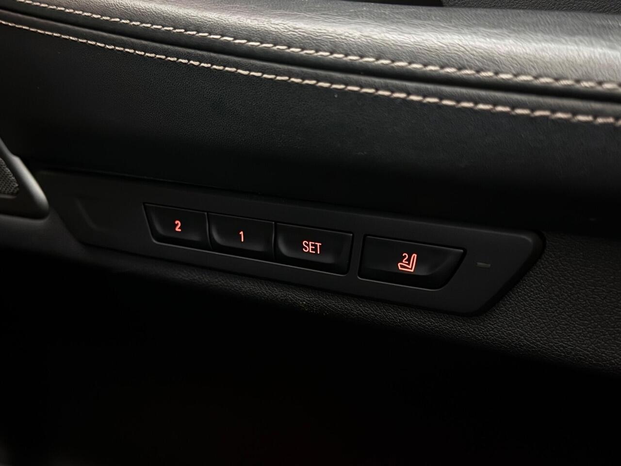BMW 7 Series thumbnail Misc Controls